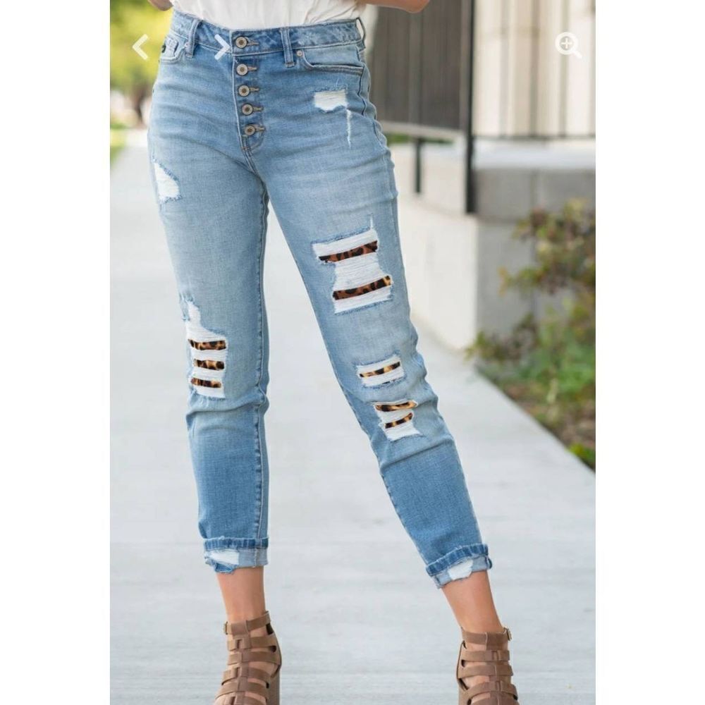 KanCan High Rise Button Fly Leopard Patch distressed Skinny jeans sz 11/29